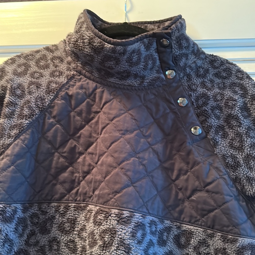 Abercrombie and Fitch pullover